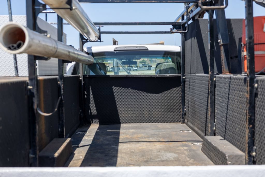 Used 2019 Ford F550 2WD Regular Cab Super Duty image 17