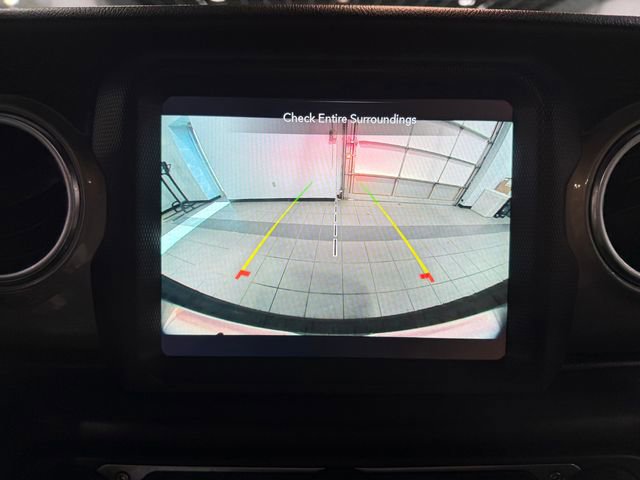 Used 2021 Jeep Wrangler Unlimited Sahara w/ Uconnect 4C Nav & Sound Group image 21