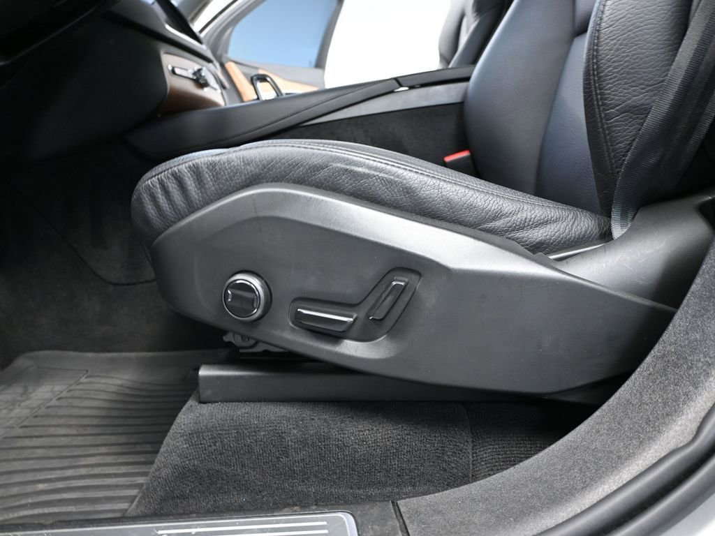 Used 2024 Volvo XC90 B5 Plus image 21