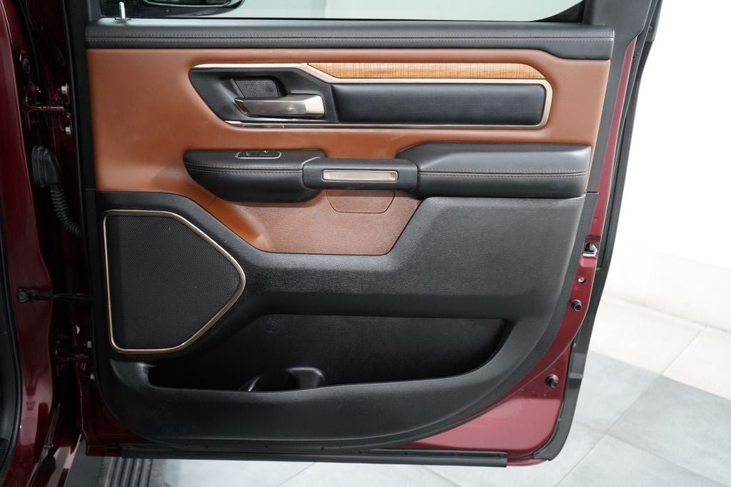 Used 2022 RAM 1500 Limited AWD/4WD image 34