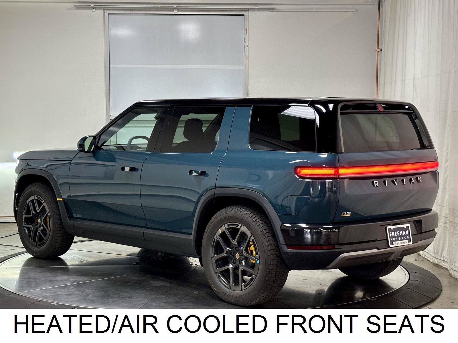 Used 2027 Rivian R2 Performance Dual AWD/4WD image 6
