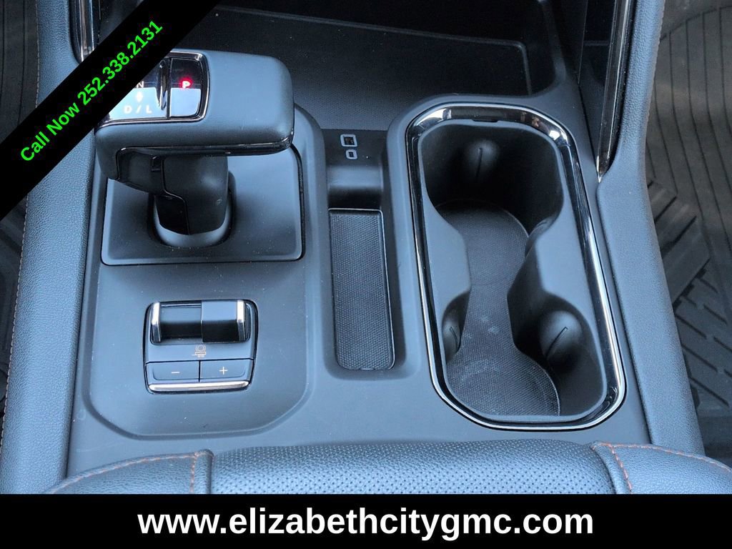 Used 2023 GMC Sierra 1500 AT4 w/ Technology Package image 13