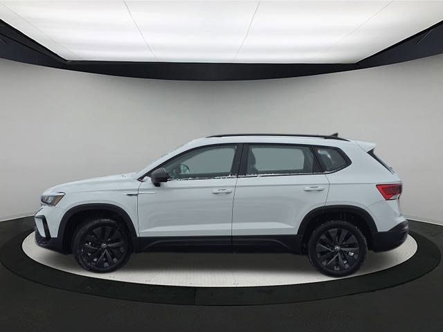 Certified 2023 Volkswagen Taos S image 4