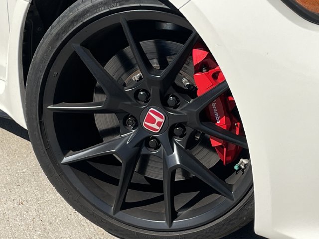 Used 2025 Honda Civic Type R image 9