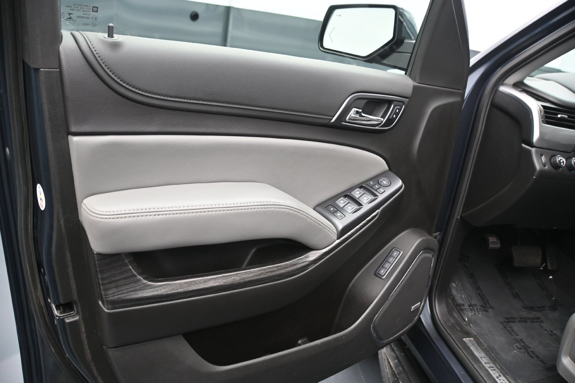 Used 2020 Chevrolet Tahoe LT AWD/4WD image 19