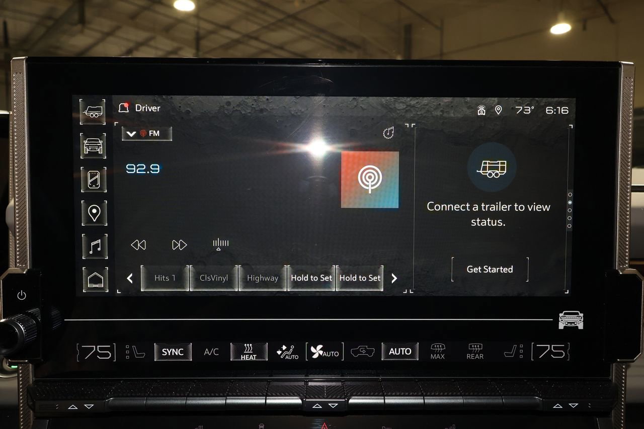 Certified 2025 GMC Hummer EV 2X image 12