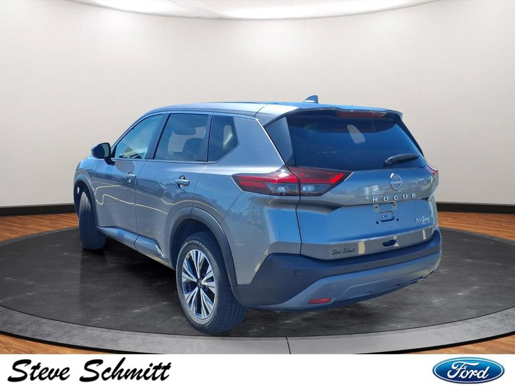 Used 2023 Nissan Rogue SV AWD/4WD image 3