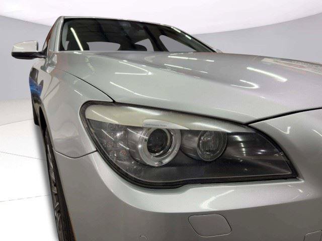 Used 2012 BMW 740Li RWD image 17