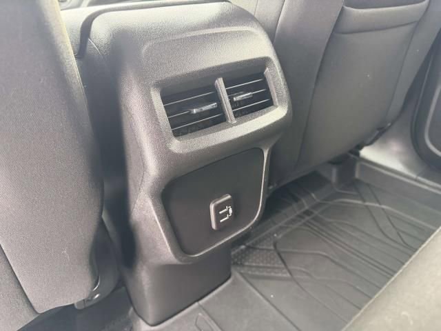 Certified 2023 Chevrolet Equinox LT image 25