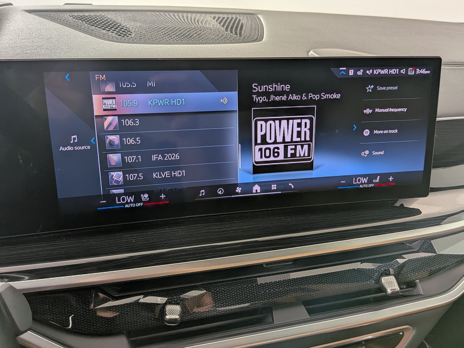Used 2024 BMW X6 xDrive40i w/ Premium Package AWD/4WD image 19