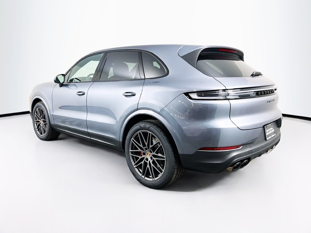 New 2026 Porsche Cayenne S AWD/4WD image 3