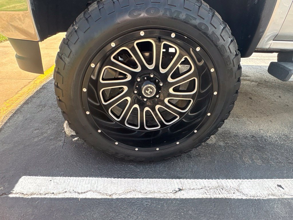 Used 2018 GMC Sierra 1500 SLT AWD/4WD image 9
