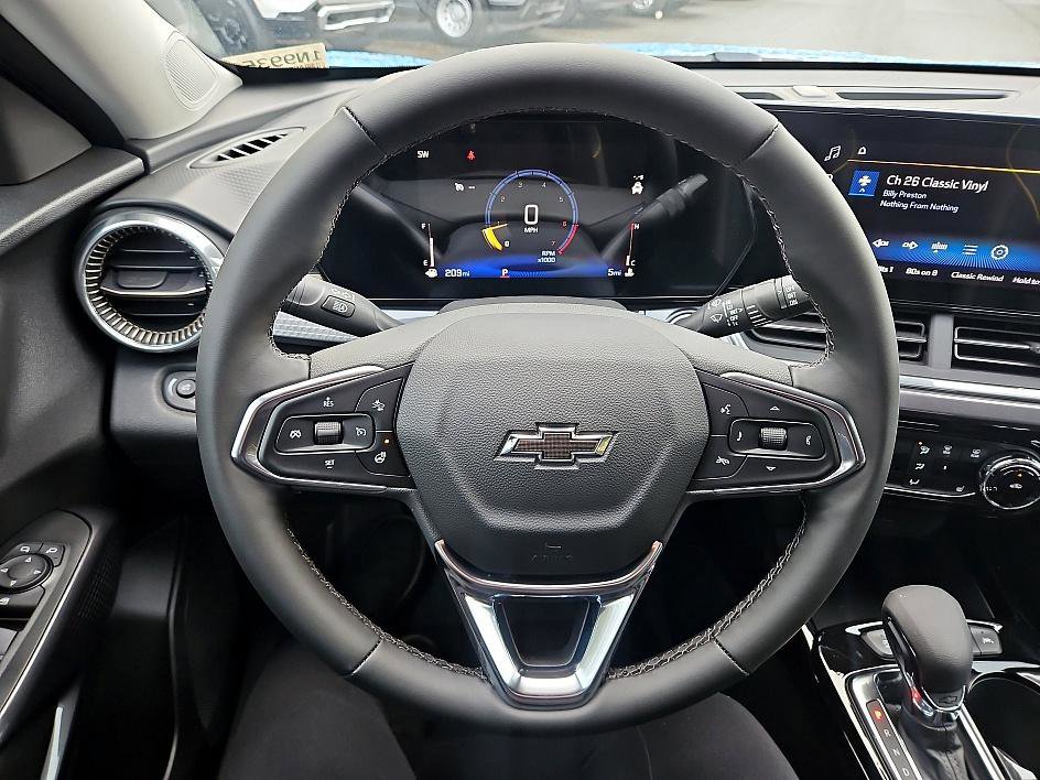 New 2026 Chevrolet Trax ACTIV image 16