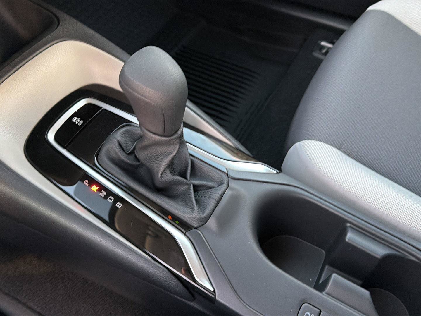 New 2027 Toyota Corolla LE FWD image 26