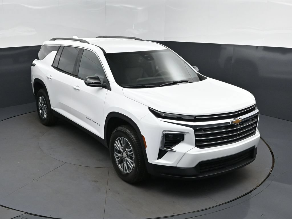 New 2026 Chevrolet Traverse LT FWD image 1