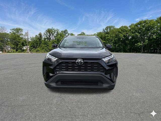 Used 2025 Toyota RAV4 XLE w/ Weather Package AWD/4WD image 3