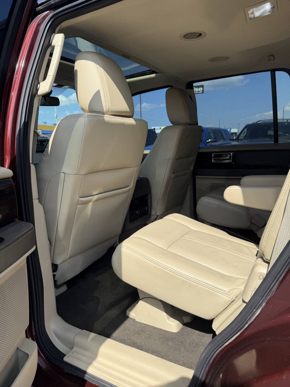 Used 2016 Lincoln Navigator Reserve AWD/4WD image 21