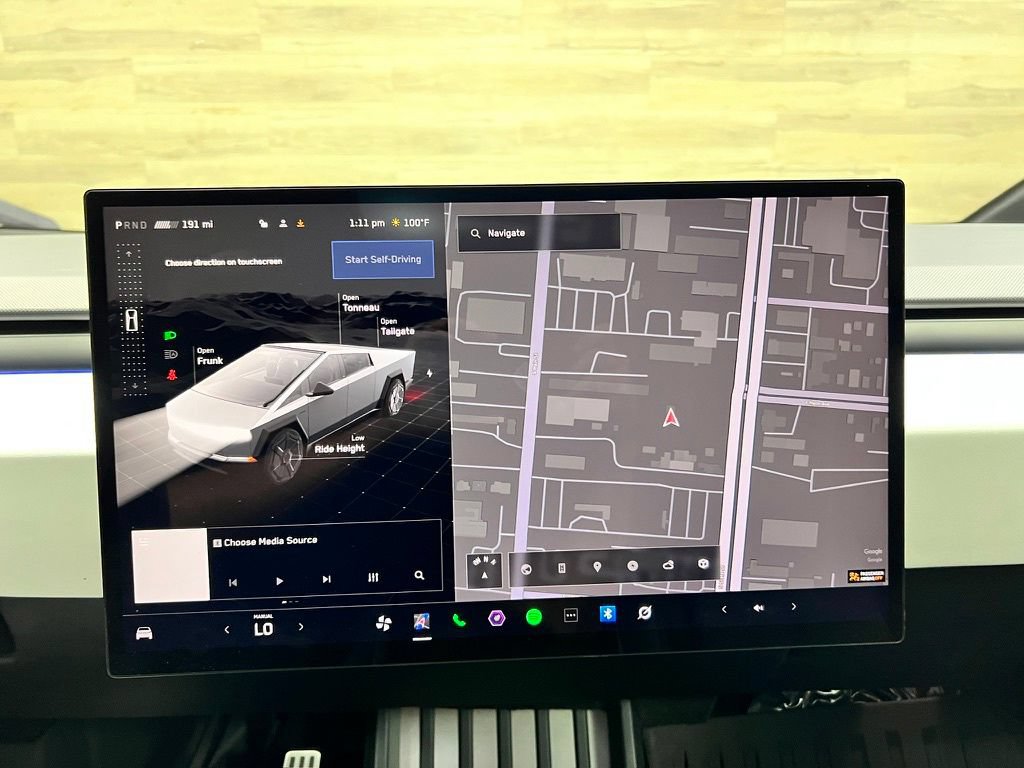 Used 2024 Tesla Cybertruck Cyberbeast AWD/4WD image 17