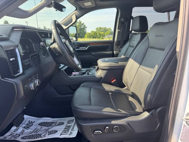 Used 2025 GMC Sierra 3500 Denali w/ Denali Reserve Package AWD/4WD image 24