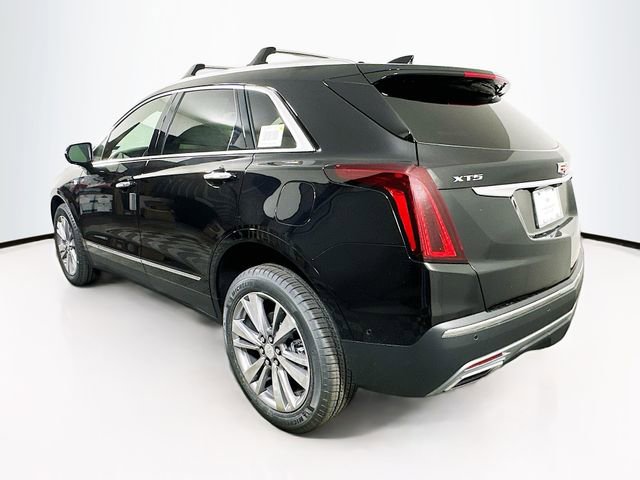 Used 2026 Cadillac XT5 Premium Luxury w/ Driver Assist Package FWD image 4