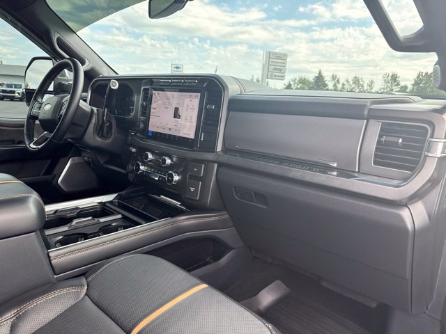 Used 2024 Ford F250 Platinum AWD/4WD image 38