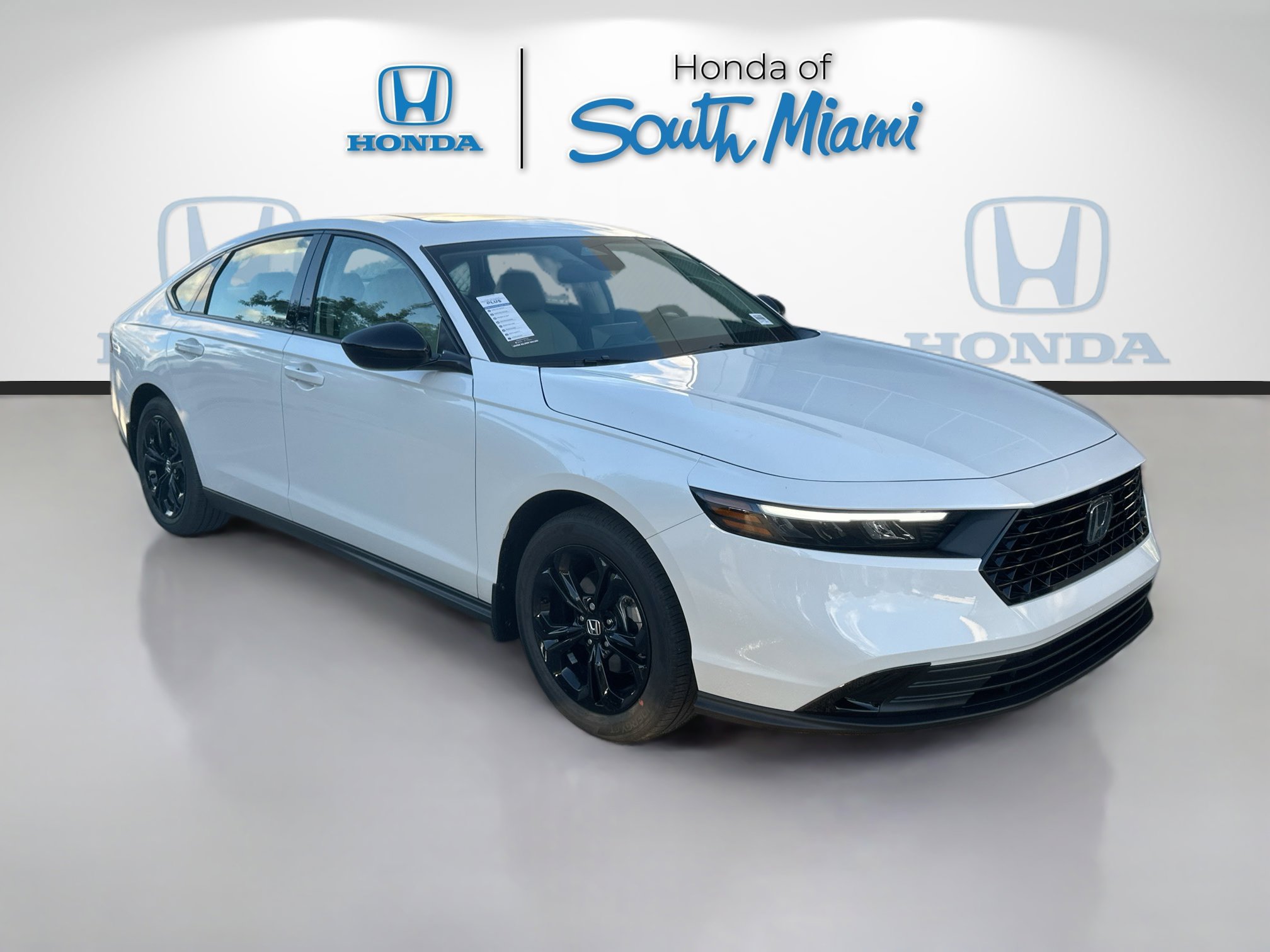 New 2025 Honda Accord SE image 1