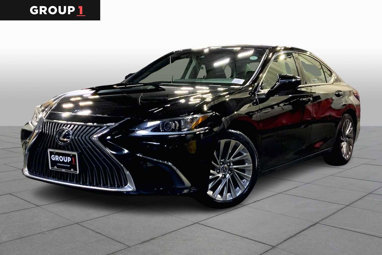 Used 2019 Lexus ES 350 w/ Luxury Package