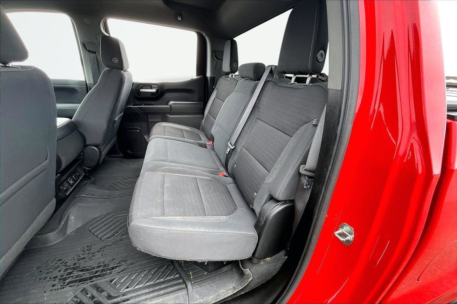 Used 2020 Chevrolet Silverado 1500 LT w/ All-Star Edition image 27