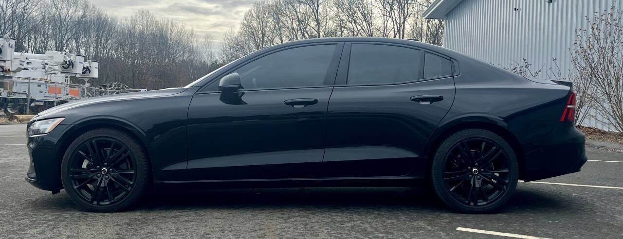 Used 2024 Volvo S60 B5 Plus image 2