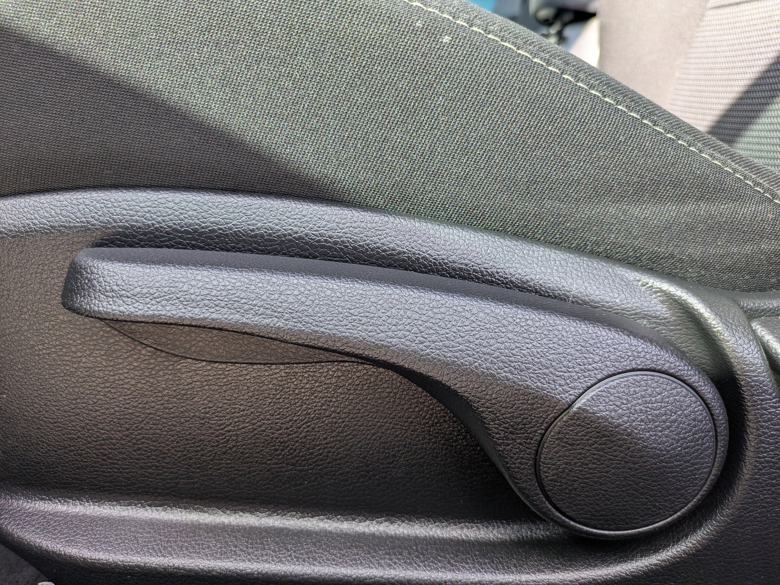 Used 2017 Kia Forte LX image 33