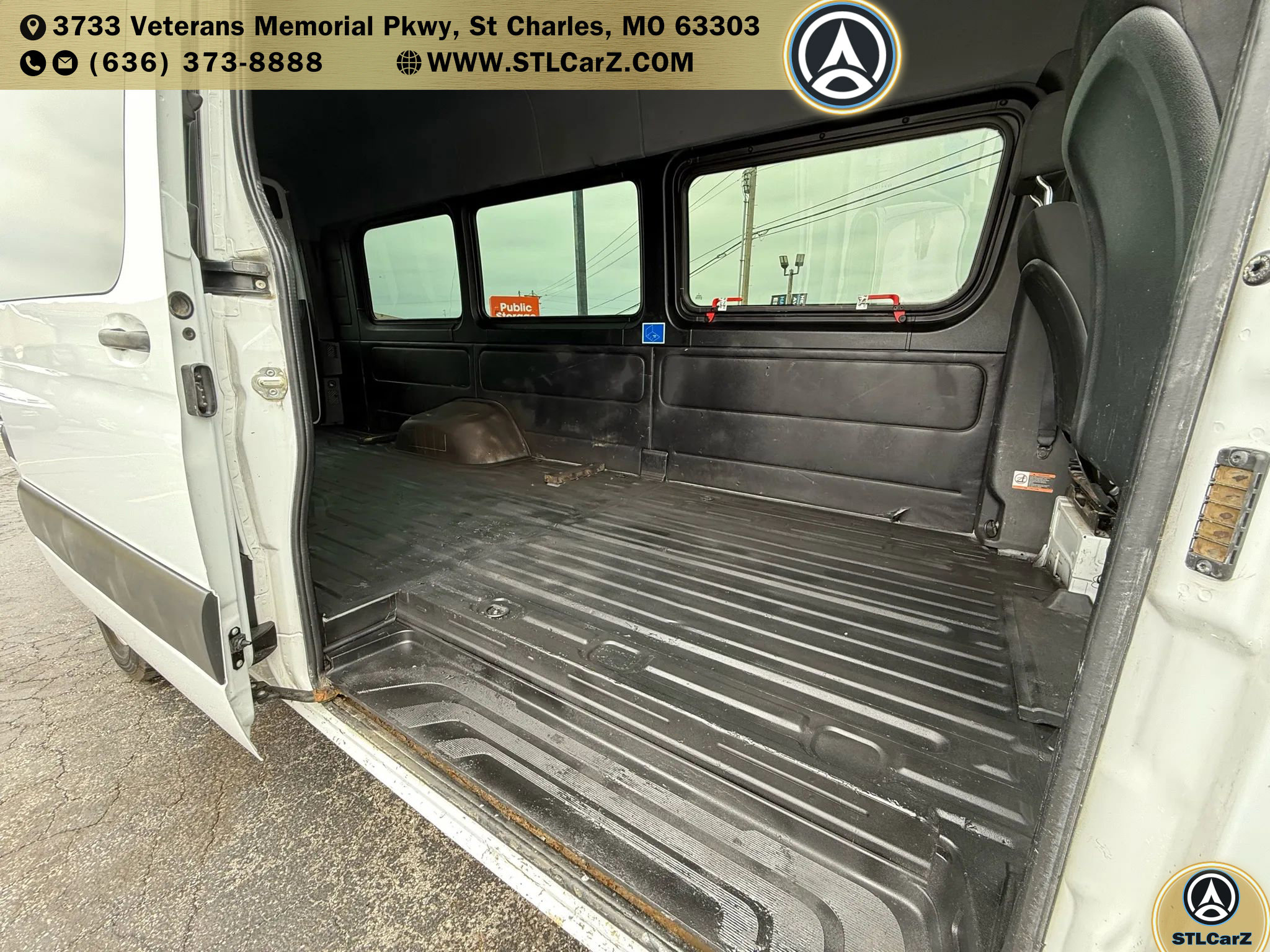 Used 2019 Mercedes-Benz Sprinter 3500 w/ Swivel Seat Package image 11