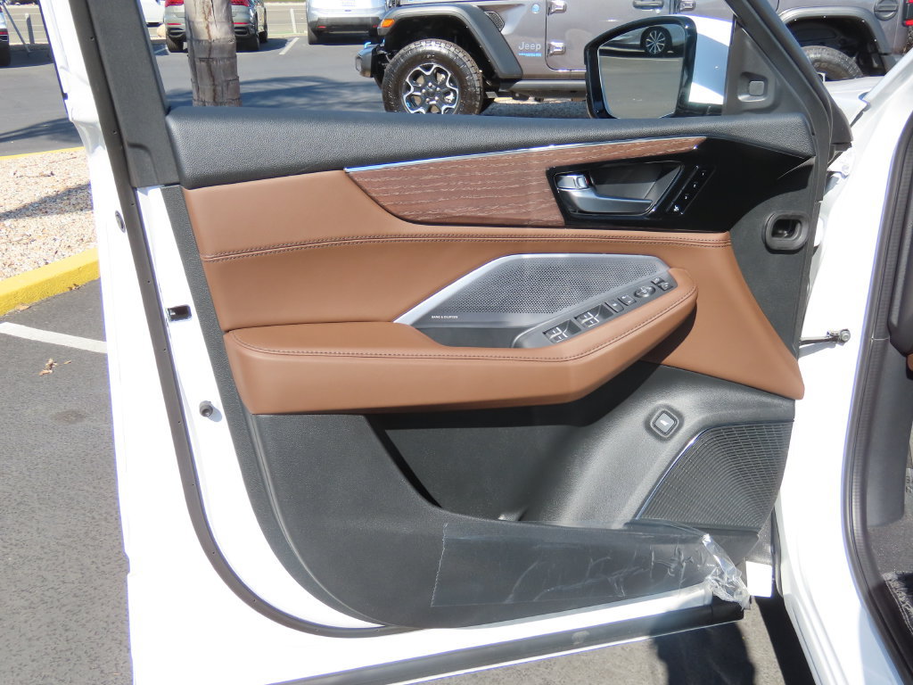 New 2026 Acura MDX w/ Advance Package AWD/4WD image 12