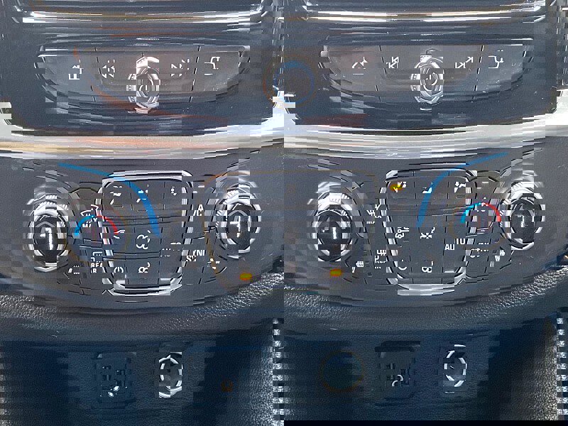 Used 2019 Chevrolet Traverse LT image 49