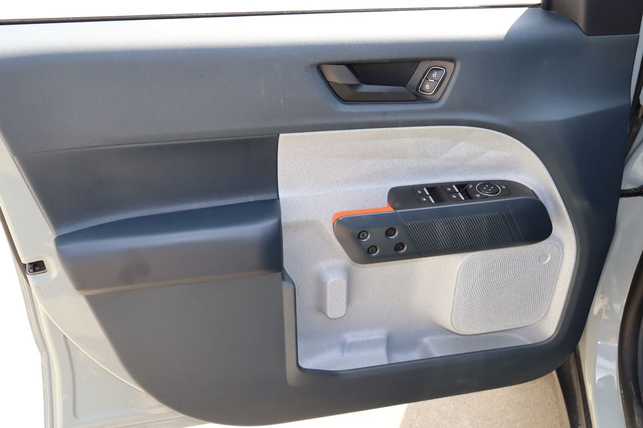 Used 2022 Ford Maverick XLT FWD image 19