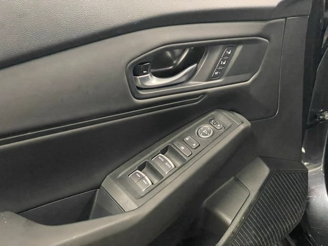 Used 2025 Honda Accord EX-L image 12