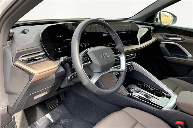 New 2025 Audi Q5 2.0T Premium image 6