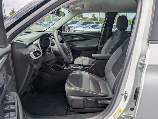 Certified 2023 Chevrolet TrailBlazer LS image 4