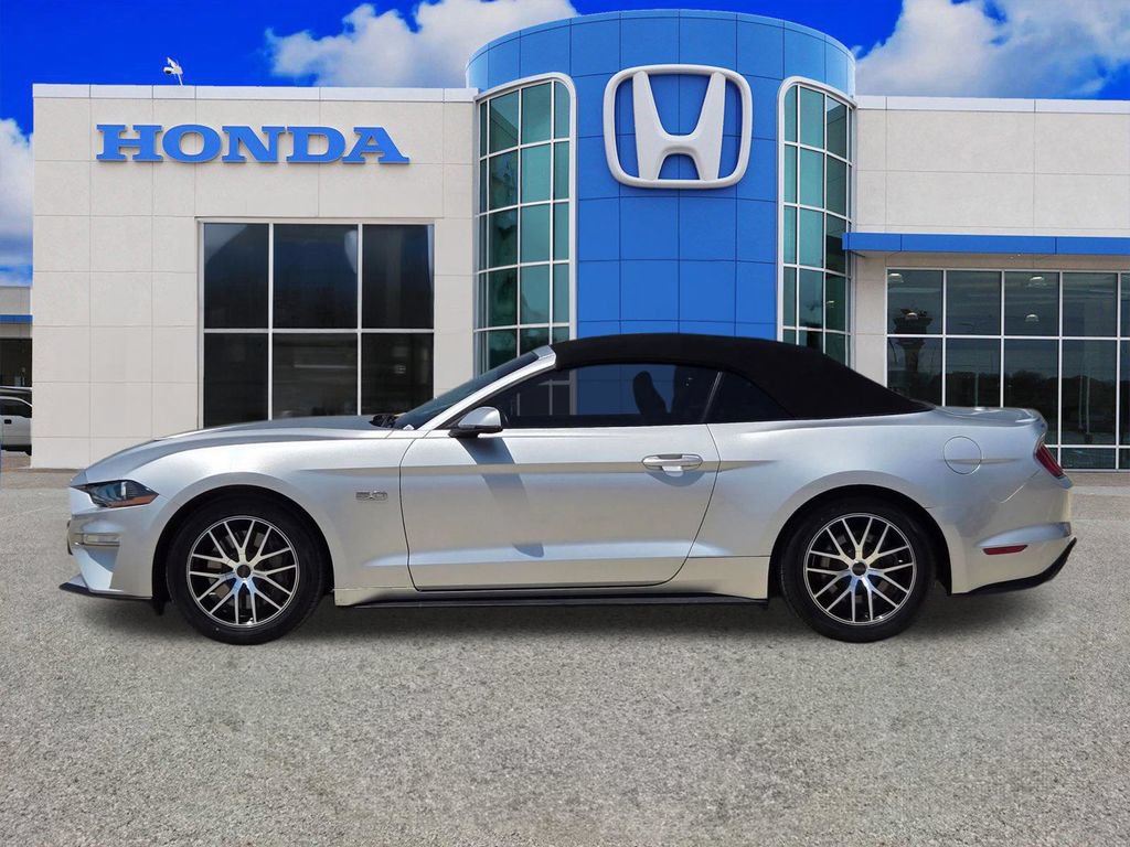 Used 2019 Ford Mustang GT Premium RWD image 6