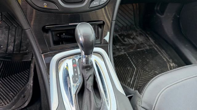 Used 2016 Buick Regal image 18