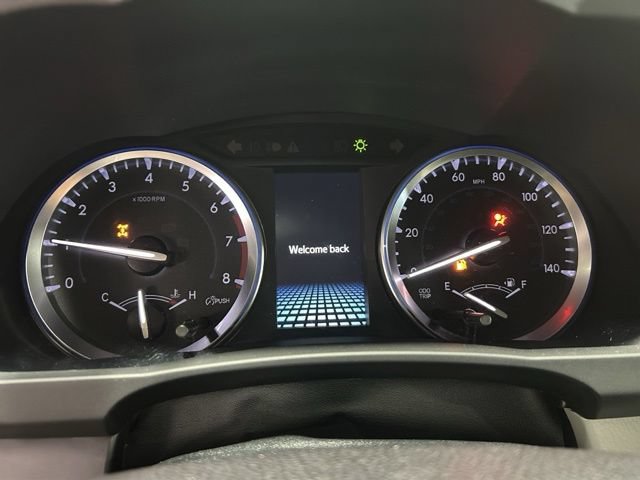 Used 2016 Toyota Highlander Limited AWD/4WD image 29