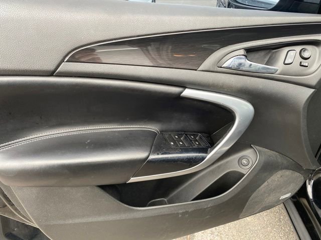 Used 2016 Buick Regal Premium image 16