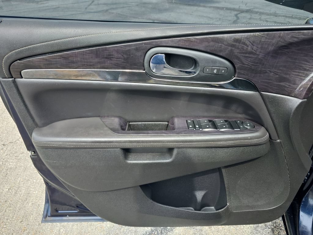 Used 2016 Buick Enclave Leather AWD/4WD image 21