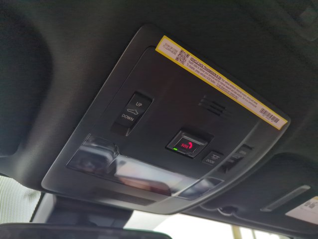 Used 2025 Lexus IS 350 F Sport image 15