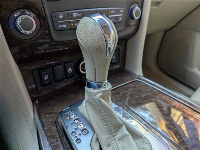 Used 2016 INFINITI QX80 w/ 22" Wheel Package image 8