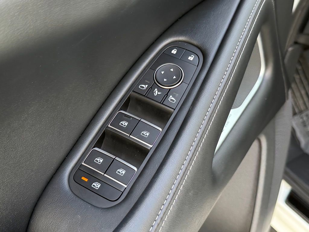 Used 2025 INFINITI QX60 Luxe w/ Lighting Package (N94) image 19