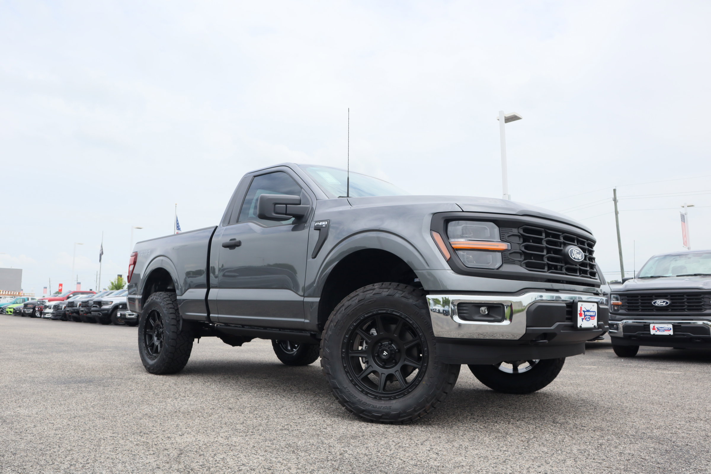 New 2025 Ford F150 XL w/ Equipment Group 103A High image 31