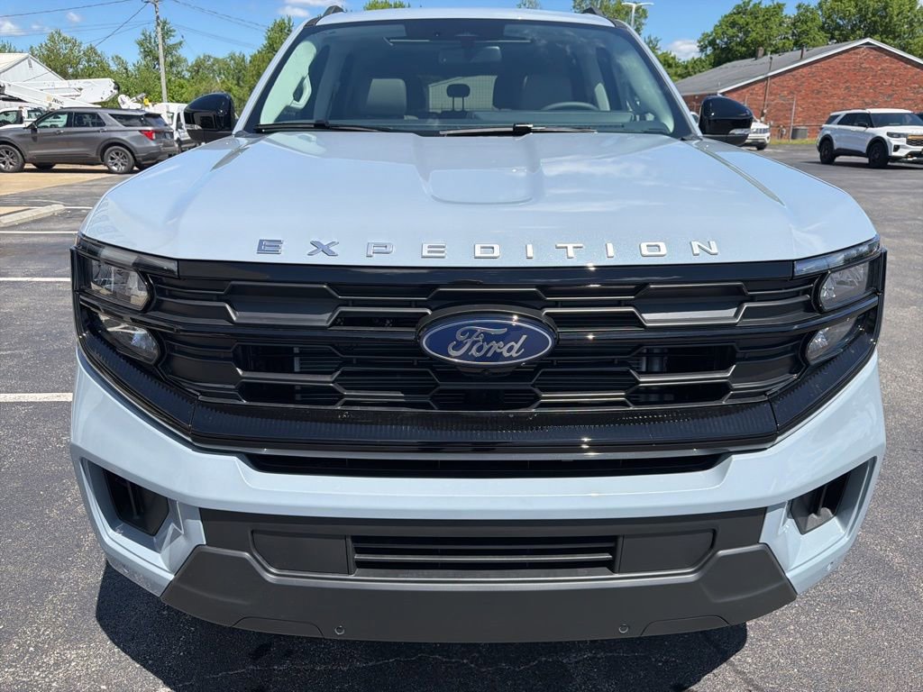 New 2026 Ford Expedition Active AWD/4WD image 8