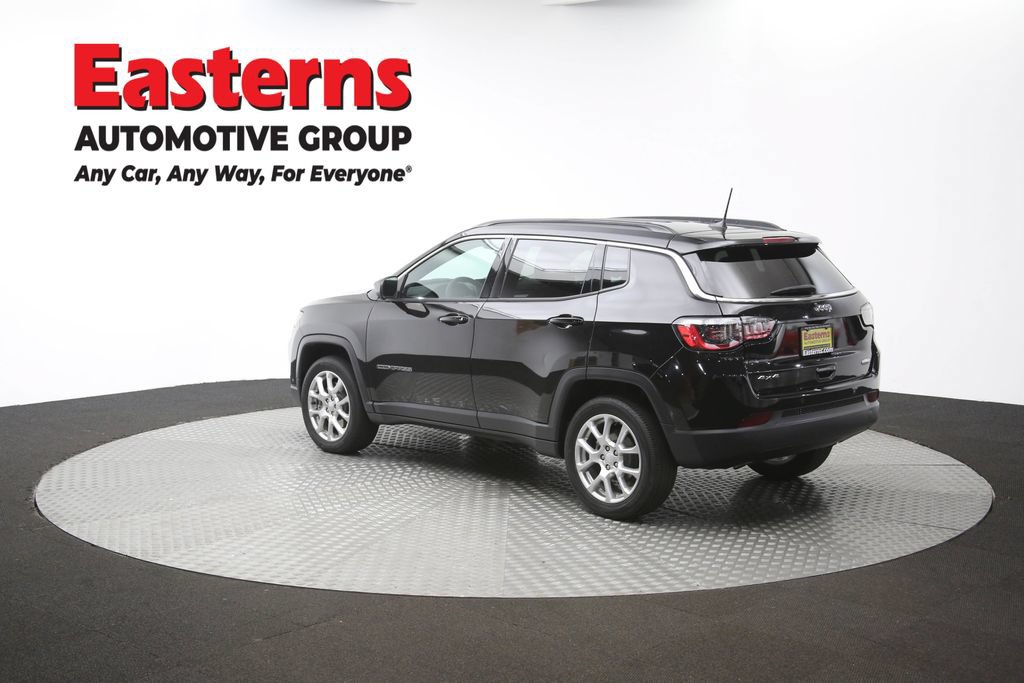 Used 2024 Jeep Compass Latitude AWD/4WD image 62