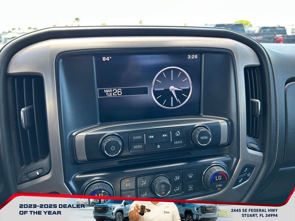 Used 2015 GMC Sierra 2500 Denali w/ Duramax Plus Package AWD/4WD image 29