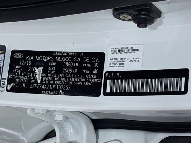 Used 2017 Kia Forte LX image 28